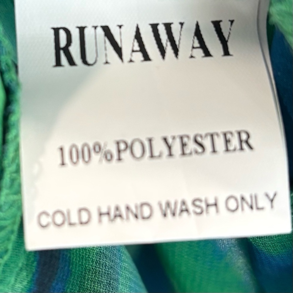 Runaway Calista green floral dress - Picture 8 of 8